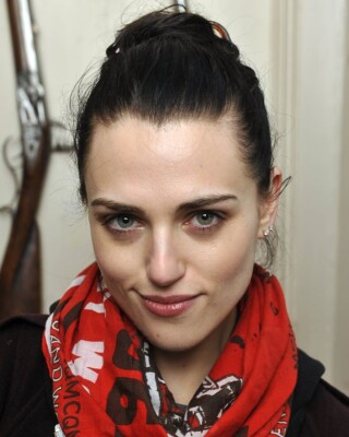 KATIE MCGRATH 8x10 PHOTO *