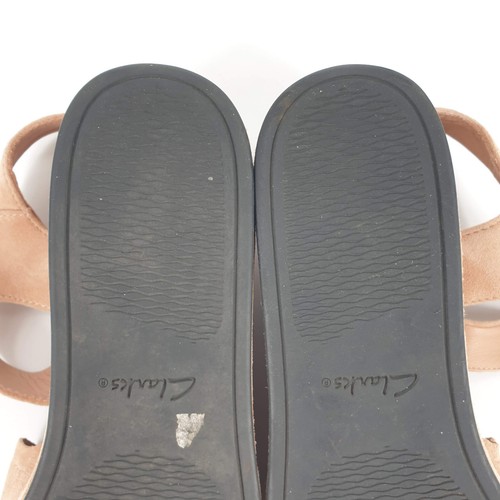 Sandali tacco rosa nudi pelle scamosciata plateau taglia 5 Clarks - Foto 11 di 11