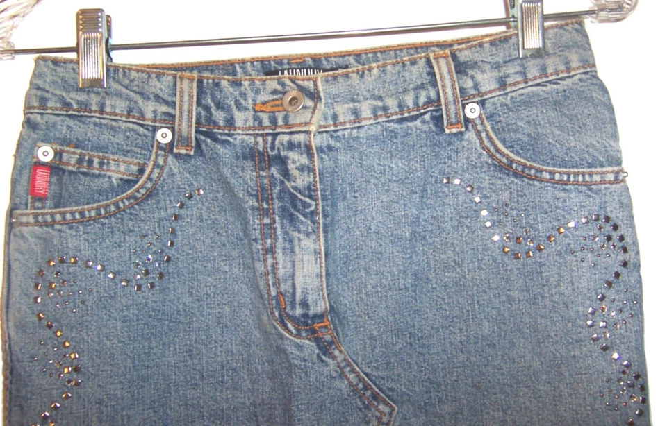  Falda vaquera 100 % algodón azul lavandería hasta la rodilla con diseño de tachuelas talla 2 Foto 2 de 4