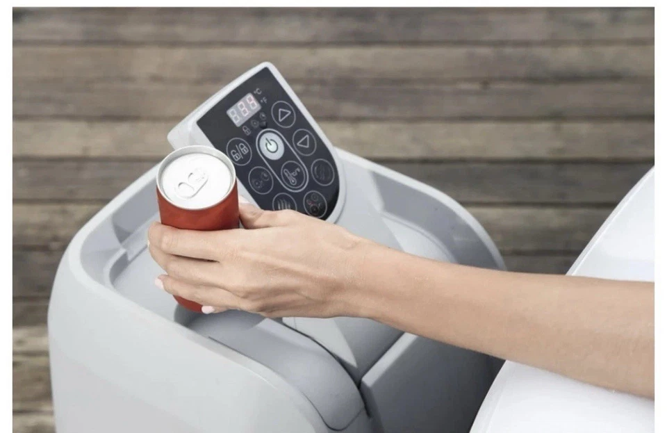 Lay-Z-Spa Miami Hot Tub for 2-4 Person Spa - Image 4 of 4