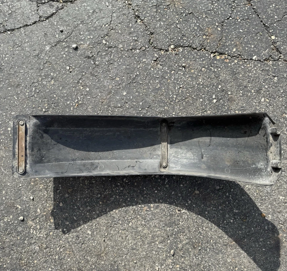 Cubierta de la rueda trasera negra BMW K100 Guardabarros Guardabarros 46621450471 Foto 3 de 3