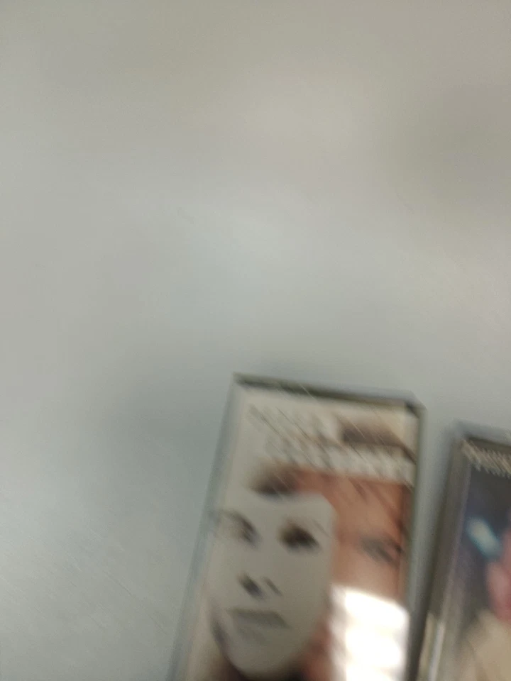 2 Peter Frampton Cassette Tapes Both Tested Comes Alive! & Premonition Best Deal - Image 3 of 4