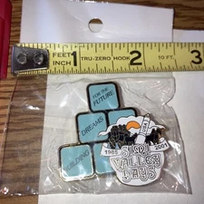 Vintage Pin 2001 Simi Valley Days, Building dreams for the Future
