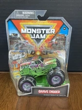 MONSTER JAM Series 26 Chrome GRAVE DIGGER True Metal Base 1:64 Spin Master