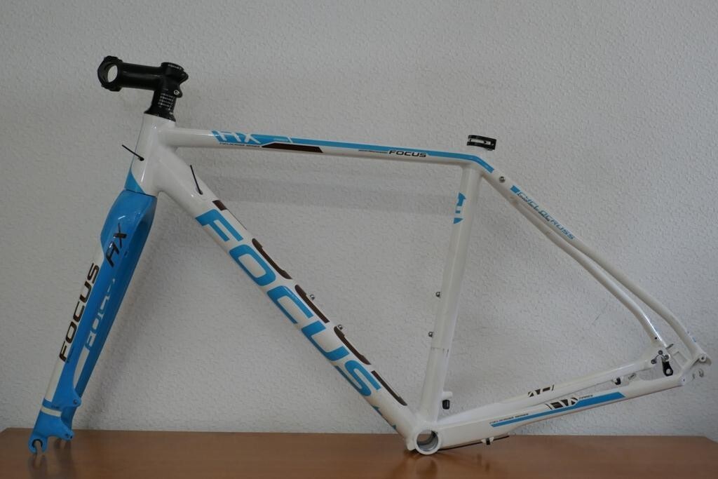 FOCUS MARES AX3.0 DISC フレームセット FOCUS MARES AX3.0 DISC フレームセット FOCUS MARES AX3.0 DISC