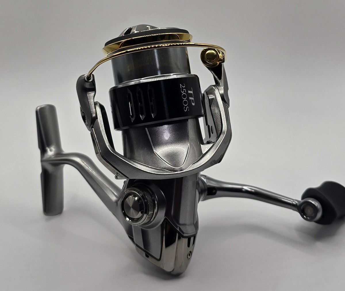 Shimano 15 Twin Power 2500HGS Spinning Reel from Japan | eBay