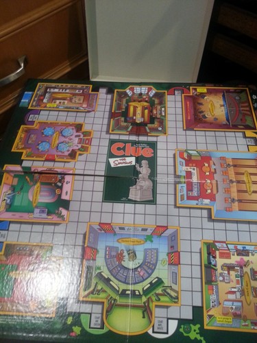 The Simpsons Clue 2nd Edition Board Game Complete Parker Brothers Hasbro 2002 - Picture 10 of 13