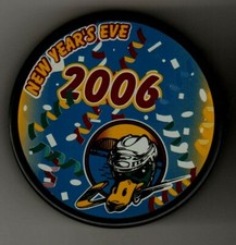 Quad City Mallards 2006 New Year's EVE Uppity DUCK UHL Hockey Puck QUACK CEO InG