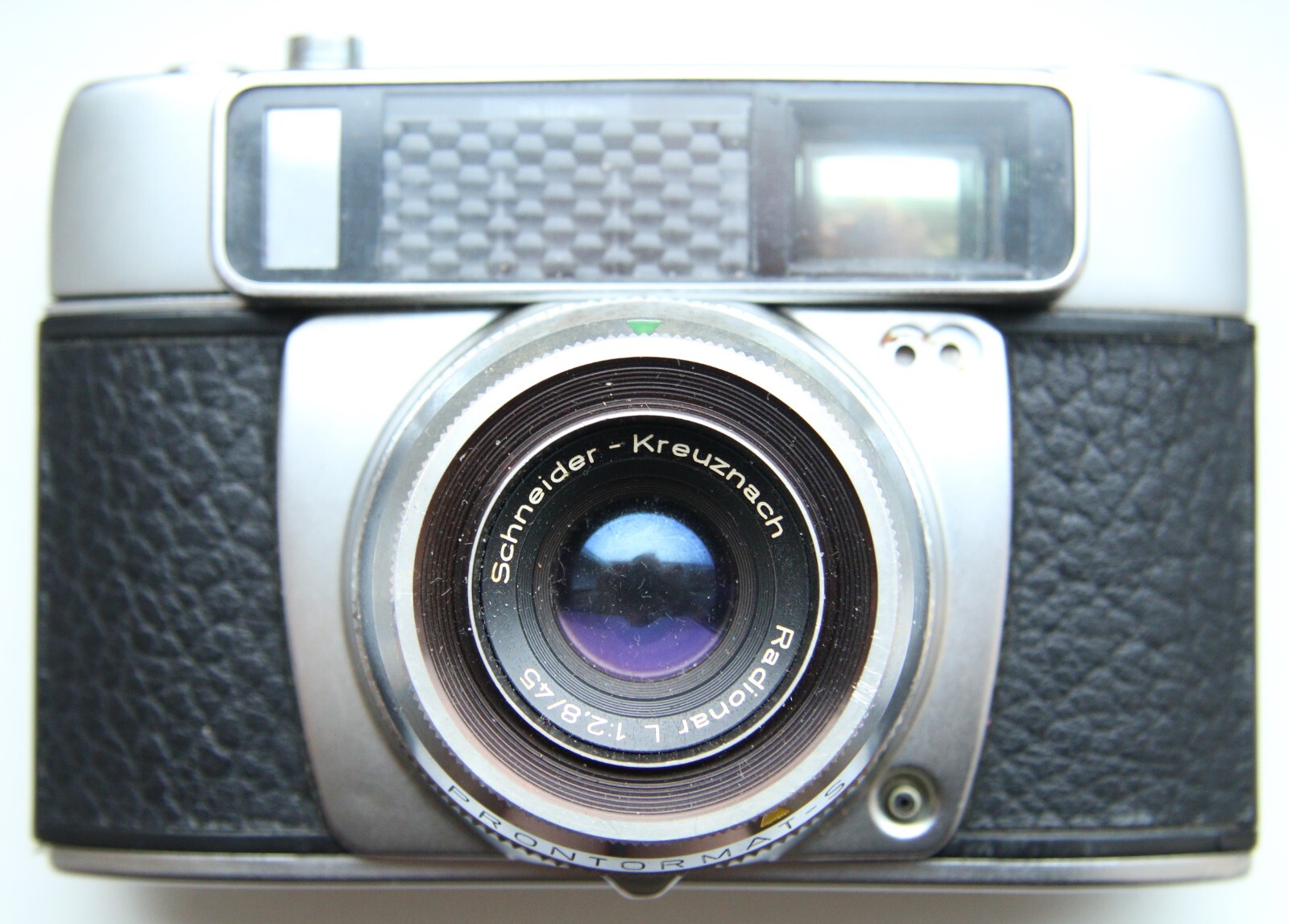 Foto 6 di 8