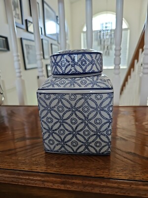 Blue & White Ceramic Ginger Jar With Lid Square