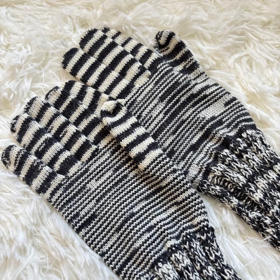 Missoni женщин в полоску трикотажа длинные перчатки темно серый белый оранжевый ярлык почти неиспользованный - Изображение 3 из 4