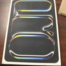 NEW SEALED Apple iPad Pro M4 , 11'', 256GB Wifi LTE  Unlocked - Space Black