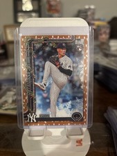 2025 Topps Holiday - Will Warren #H16 Gold Holiday Lights (RC)