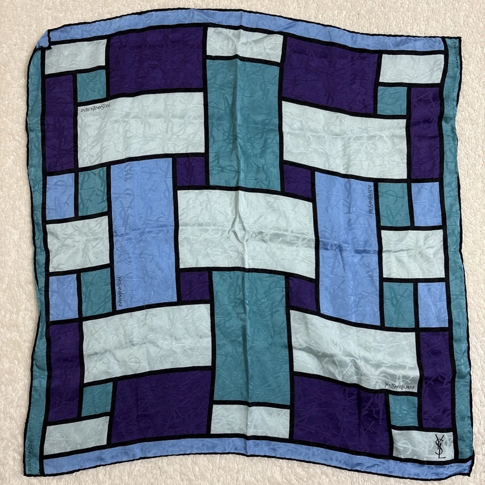 Bufanda de algodón de seda YSL 22 pulgadas azul patrón de bloques geométricos Yves Saint Laurent Foto 2 de 4