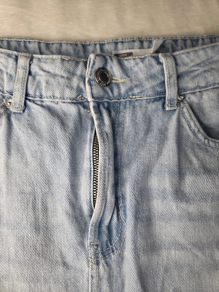 Bershka Women’s Light Wash Denim Midi Skirt UK 10 Y2K Scandi Grunge Vintage Styl - Image 2 of 4