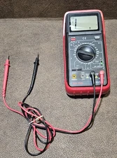 Centech Cen-Tech P37772 Digital Multi-Meter 