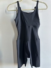 NEW Maidenform Size Medium Thigh Slimmer Firm Control Black Shapewear