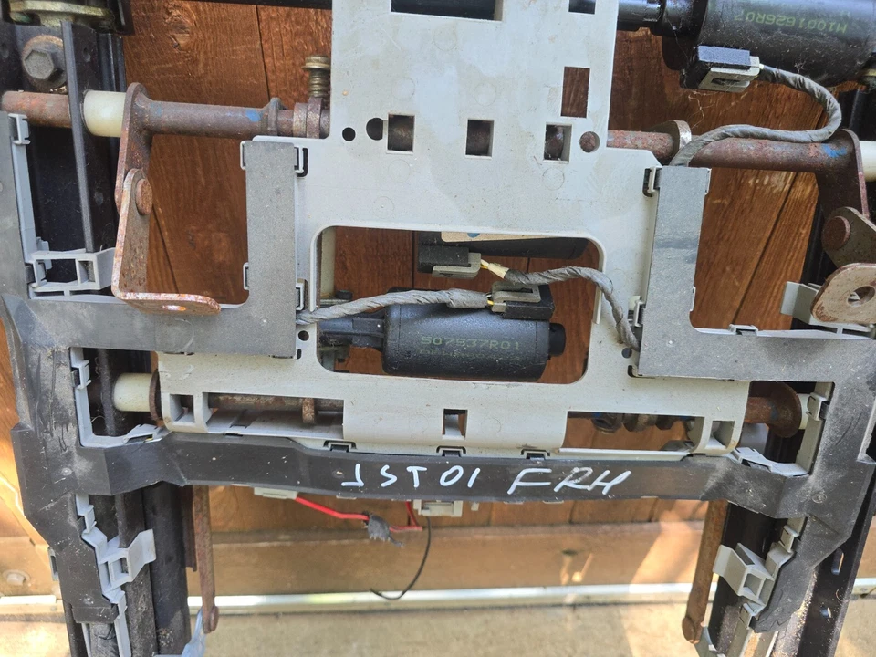 Jaguar S-Type 2000 2001 asiento eléctrico pista delantero derecho lado del pasajero probado OEM Foto 2 de 4