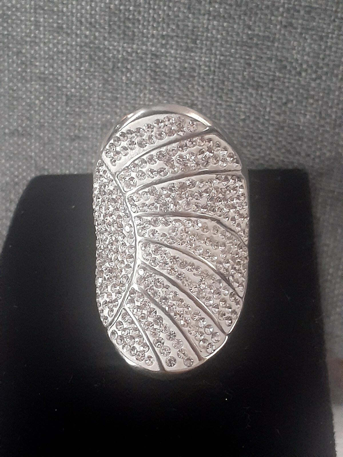 Rhinestone And Silvertone line pattern design Sta… - image 1