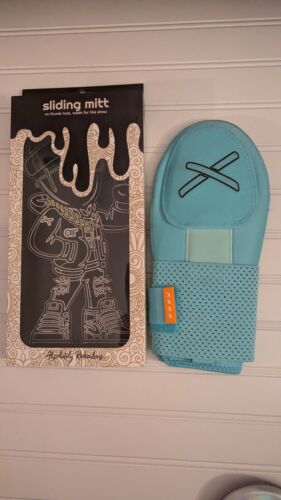 Absolutely Ridiculous Mint Dipped Ice Cream Sliding Mitt Brand New🔥🔥 - Picture 2 of 2