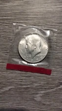 1970 D Kennedy BU Half Dollar 40% Silver From Mint Set In Mint Cello