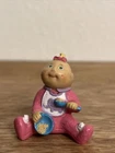 CABBAGE PATCH KIDS BABY GIRL EATING 1.75" MINI DOLL VINTAGE (1984) RARE TOY