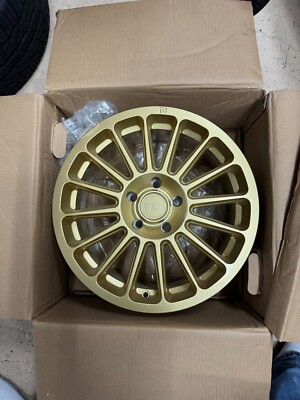 Gold Rally Rims 17x7.5 Motegi MR141 RS16 Rally Gold Wheel 5x4.5 (40mm) MR14177512640 ...
