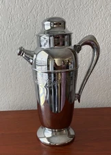 VTG Art Deco Chrome Cocktail Shaker 12" w/ Grapevine Engraving Spout MCM Barware