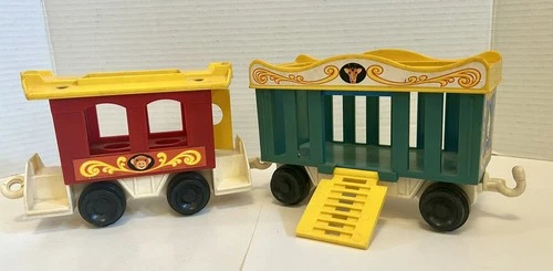 Vintage Fisher Price Little People #991 Circus Train Green Cage Car Red Caboose