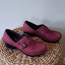 Dansko Womens Tamara Burgundy Nubuck Leather Clog Shoes EU39/US8.5-9