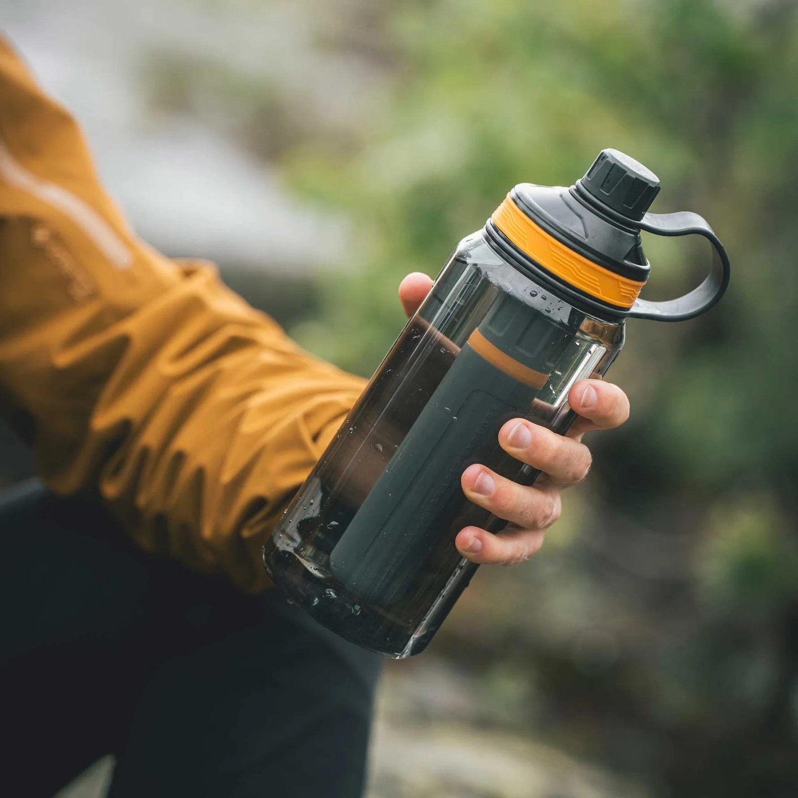 Filtrating Tritan Water Bottle Portable Purifying Virus Removing BPA Free 1L