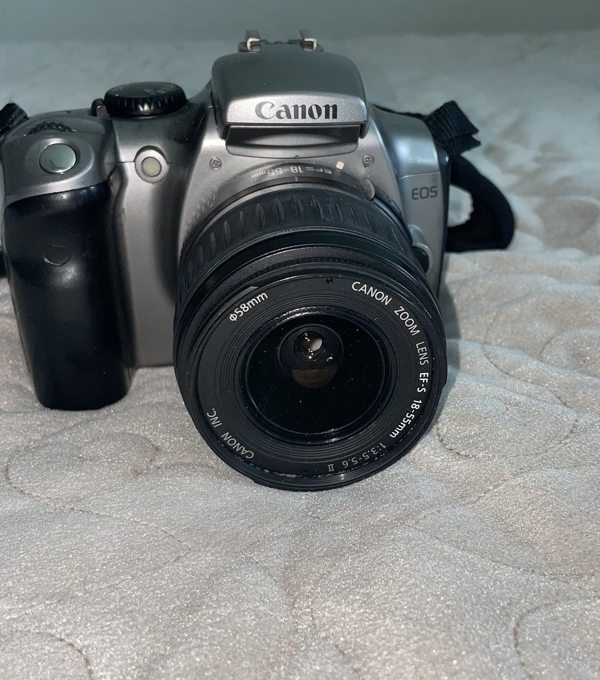Canon EOS Digital Rebel DSLR Camera w/ EF-S 18-55mm Lens + Charger & Case