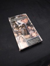 Labyrinth (VHS, 1999)