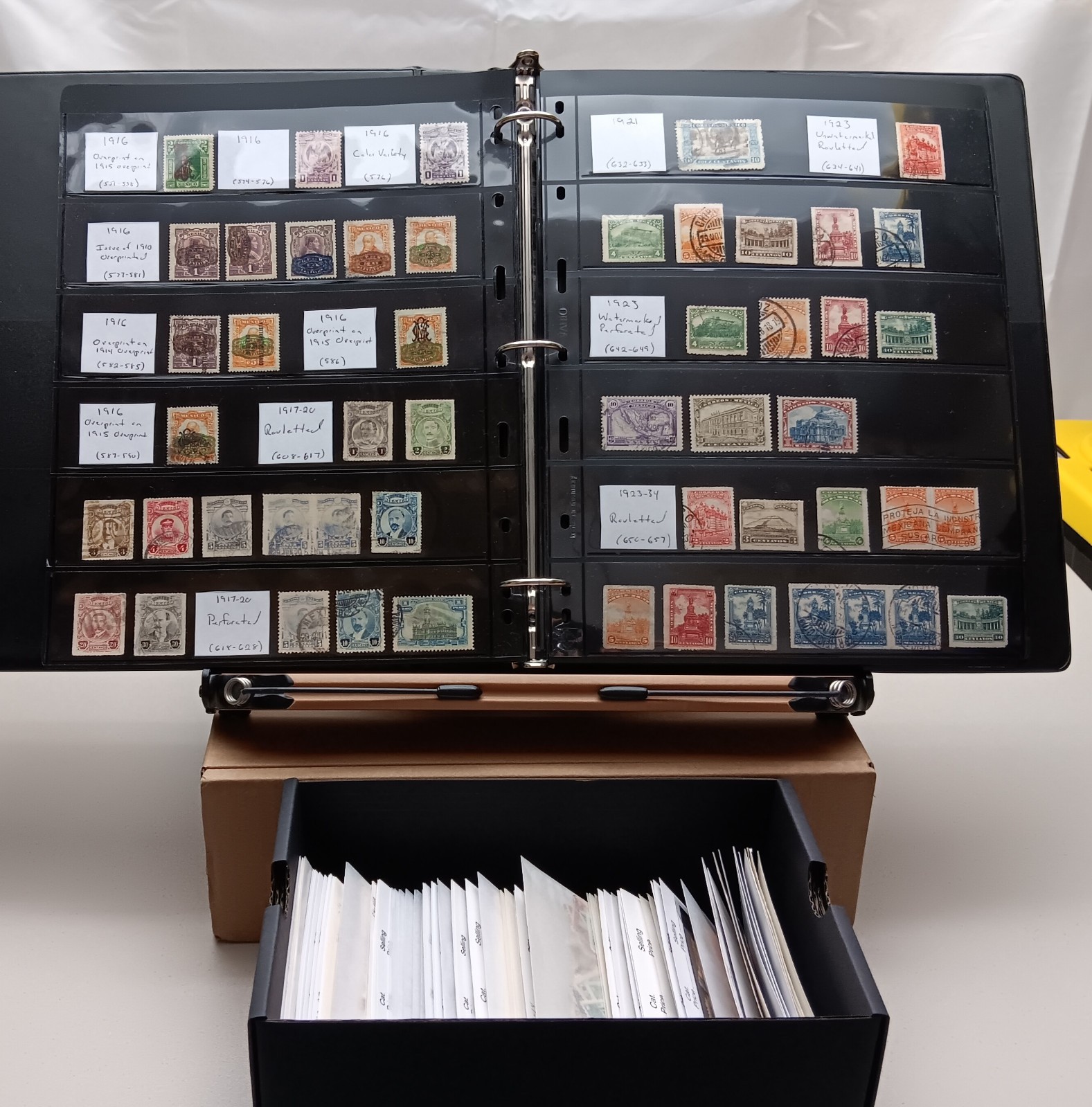 Mexico Collection 2,400+ in Varios, Glassines and 102s