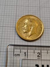 1912 King George V Gold Full Sovereign Coin.Fineness .9167 gold. Weight 8g.