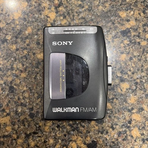 Sony Walkman WM-FX10 Portable Cassette Tape Player & FM/AM Radio Tested Working