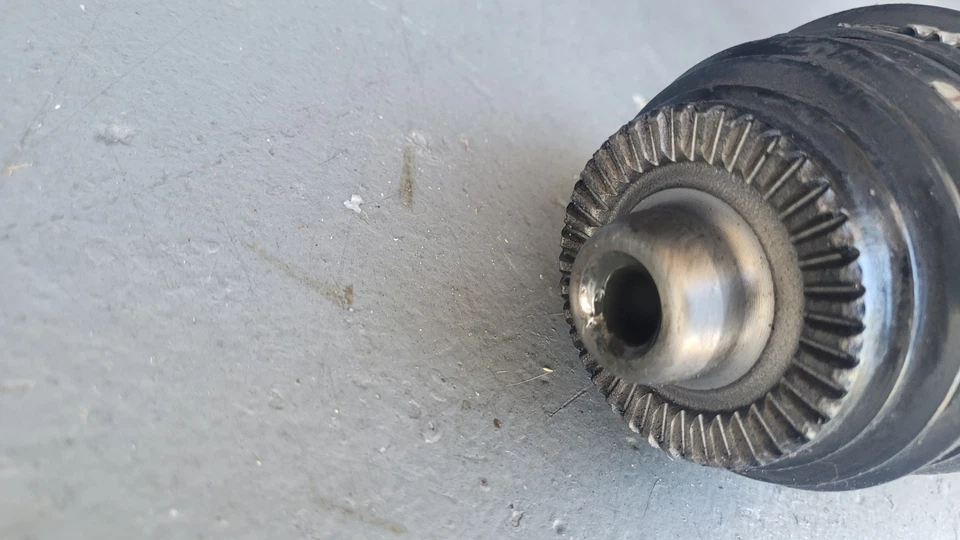 2020 Bmw 750 LI X Drive Front Driver Side Axle OEM - Image 3 of 4