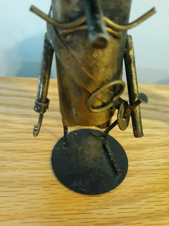 De colección Metal Lata Rústico Pirata Gancho Y Clavija Pierna Con Esposa Estatuillas Raras Foto 2 de 4