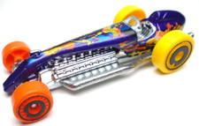 2021 HOT WHEELS ROCKET OIL SPECIAL PURPLE 2 3/4" DIECAST CAR W/ ORANGE & YELLOW