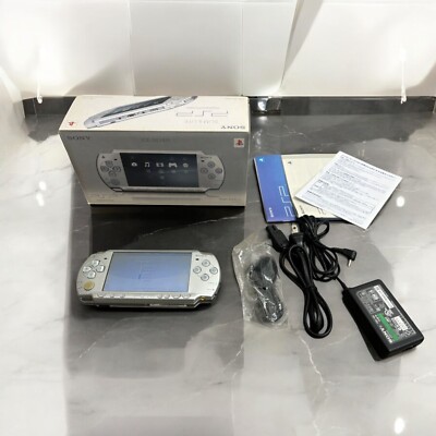 「プレイステーション・ポータブル」 アイス・シルバー (PSP-2000IS) Amazon | 【整備済み品】 SONY ソニー PSP「プレイステーション