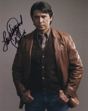 LOU DIAMOND PHILLIPS signed Autogramm 20x25cm LONGMIRE in Person autograph COA
