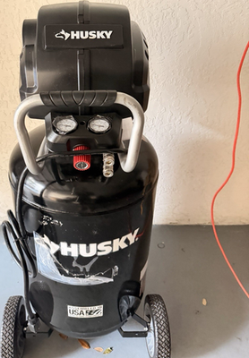 #ad Husky C305H 30 Gal 200 PSI 120V Oil Free Portable Corded Air Compressor $380.00