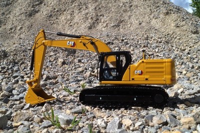 85585 - DCM - CAT 330 Hydraulikbagger ''Next Generation''   1:50  Neu OVP