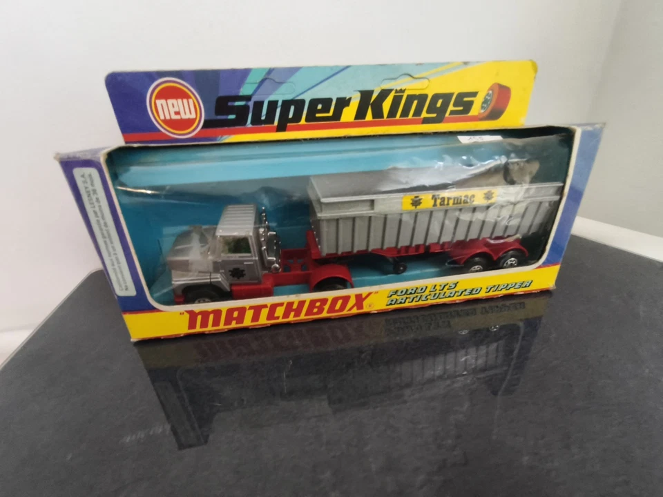 Matchbox Super Kings K-18 - Ford Articulated Tipper - Photo 1/4