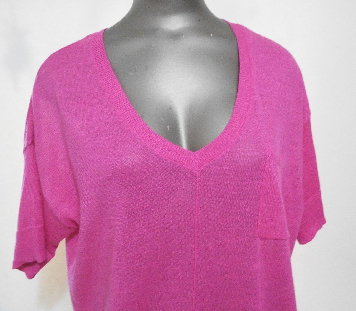 jcp  Womens  Large  Pink  Short Sleeve V neck   Top Coquette Whimsical