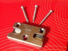 MACO 96883 bzw. 352783 Sicherheits-Schließblech Pilzkopf inkl. 3 Schrauben Veka