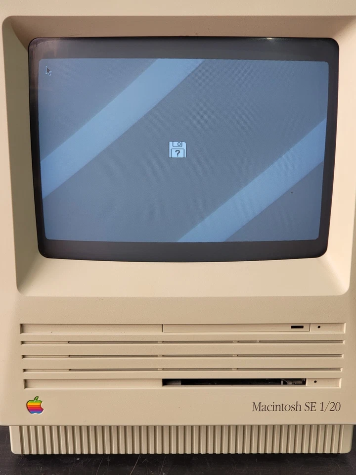 Apple Macintosh SE 1/20 M5011 Computer M CK0301KRC70 It Works Vintage Kult - Bild 2 von 4