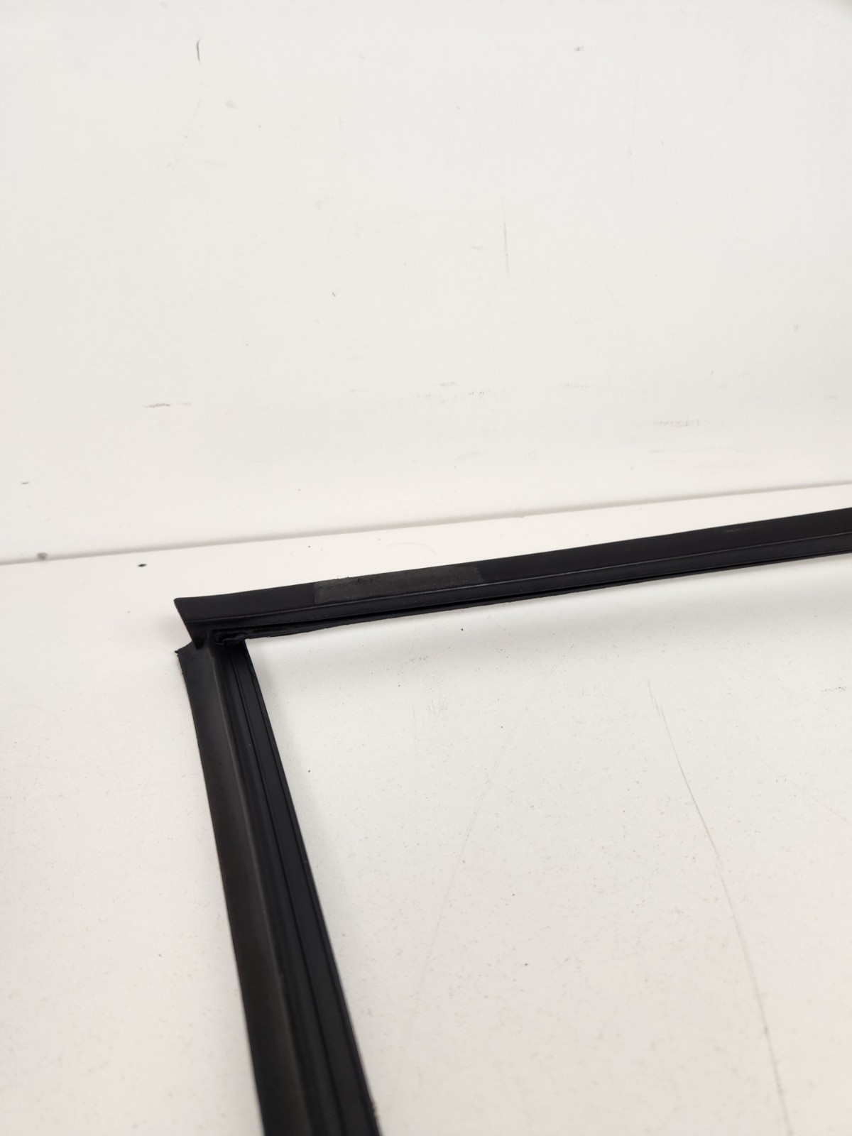 McLaren MP4-12C 2012-2014 Left Quarter glass