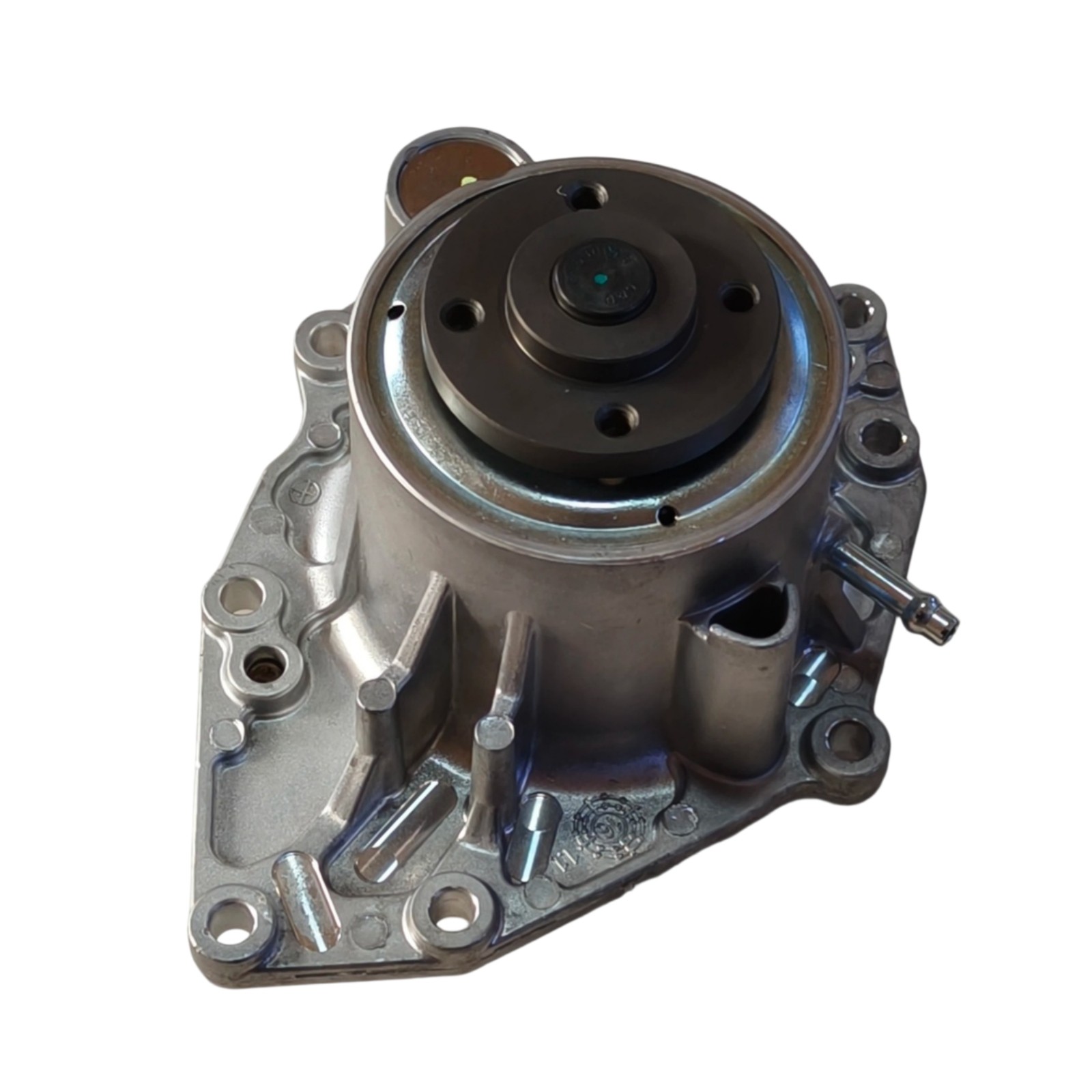 New For Bentley Bentayga Cooling Pump With Vacuum Interface 07P121008A /B/C