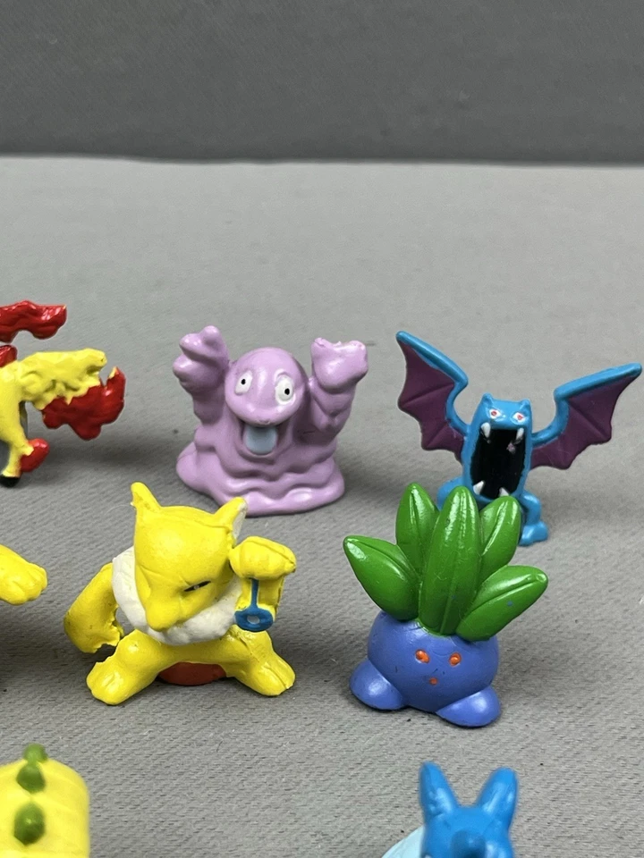 TOMY CGTSJ BP & B Nintendo Pokemon Figures -  Lot Of 24 - Vintage - Image 4 of 4